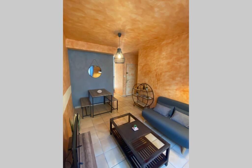 Appartement Hyper centre et proche cité médiévale à Carcassonne Extérieur photo
